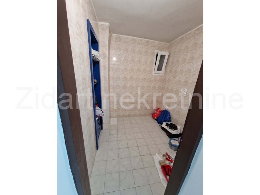 Квартира, 559 м², 100 000$ — FAKTOR